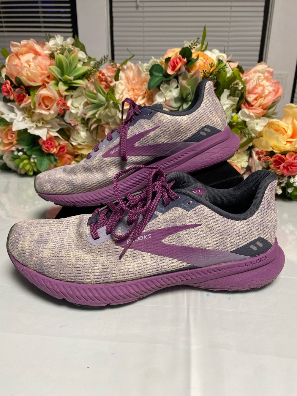 Brooks Launch 8 Neutral Running Shoes Purple Women’s 9.5 B
